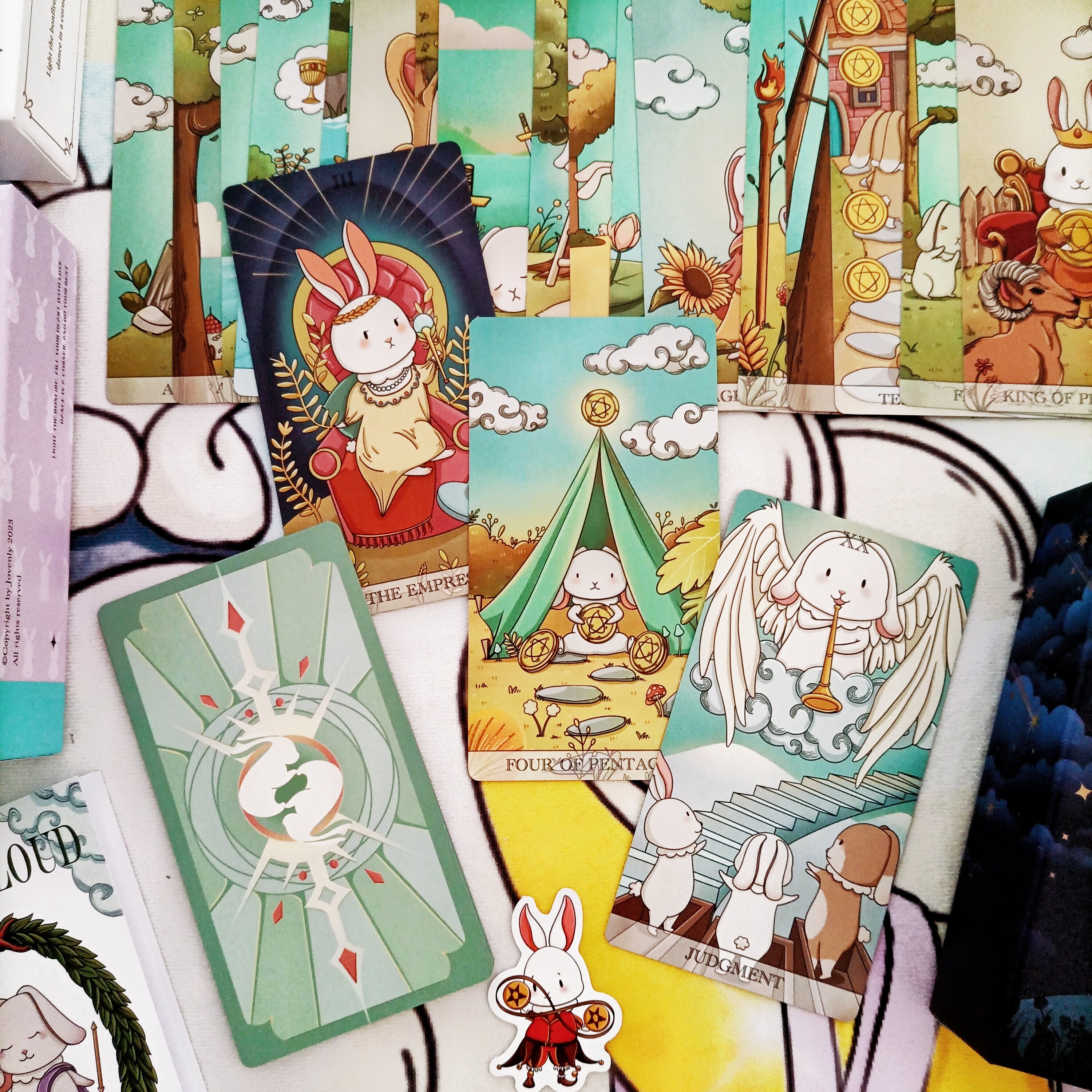 Starry Rabbit -- Free Cloud Tarot – Triosmore