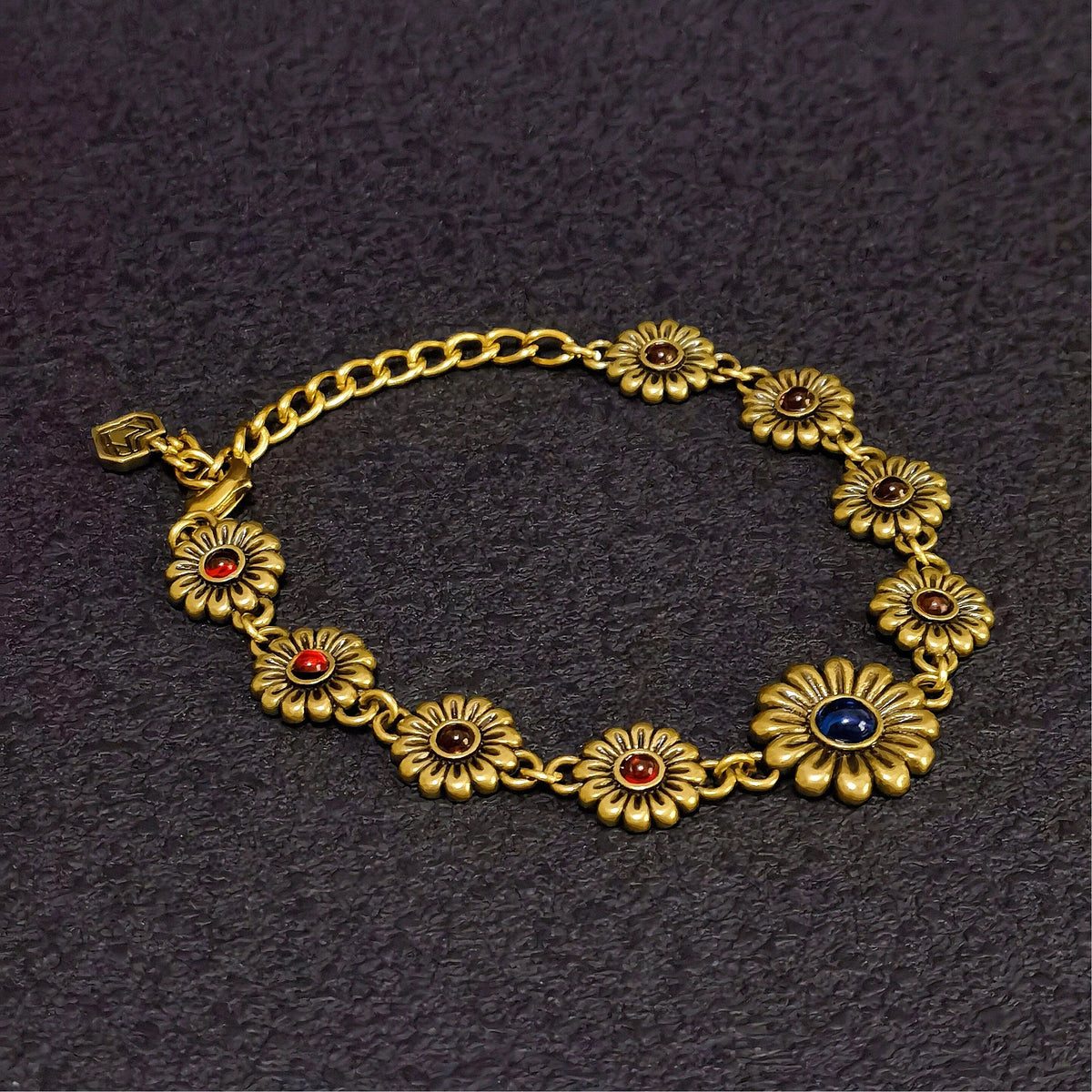 Sacred Sun Daisy Brass Bracelet – Mystical Floral Talisman of Joy, Renewal, Vitality & Positive Energy