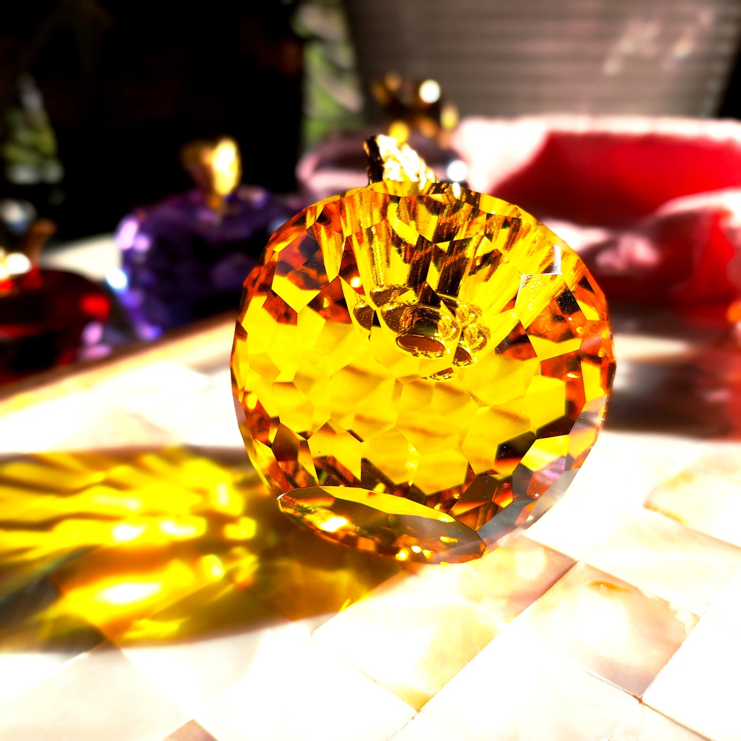 The Oracle Apple — Mystical Crystal Ornament