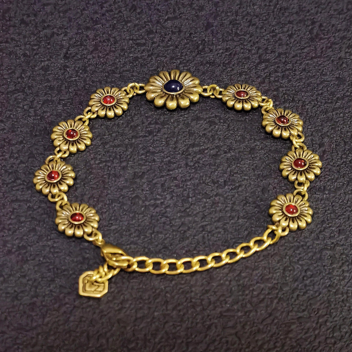 Sacred Sun Daisy Brass Bracelet – Mystical Floral Talisman of Joy, Renewal, Vitality & Positive Energy