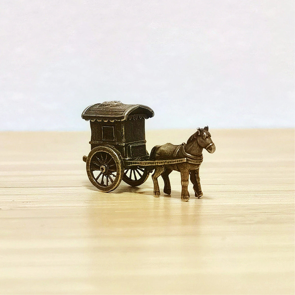 Carriage of Destiny – Antique Brass Horse Carriage Symbol of Life’s Journey, New Paths & Fortune