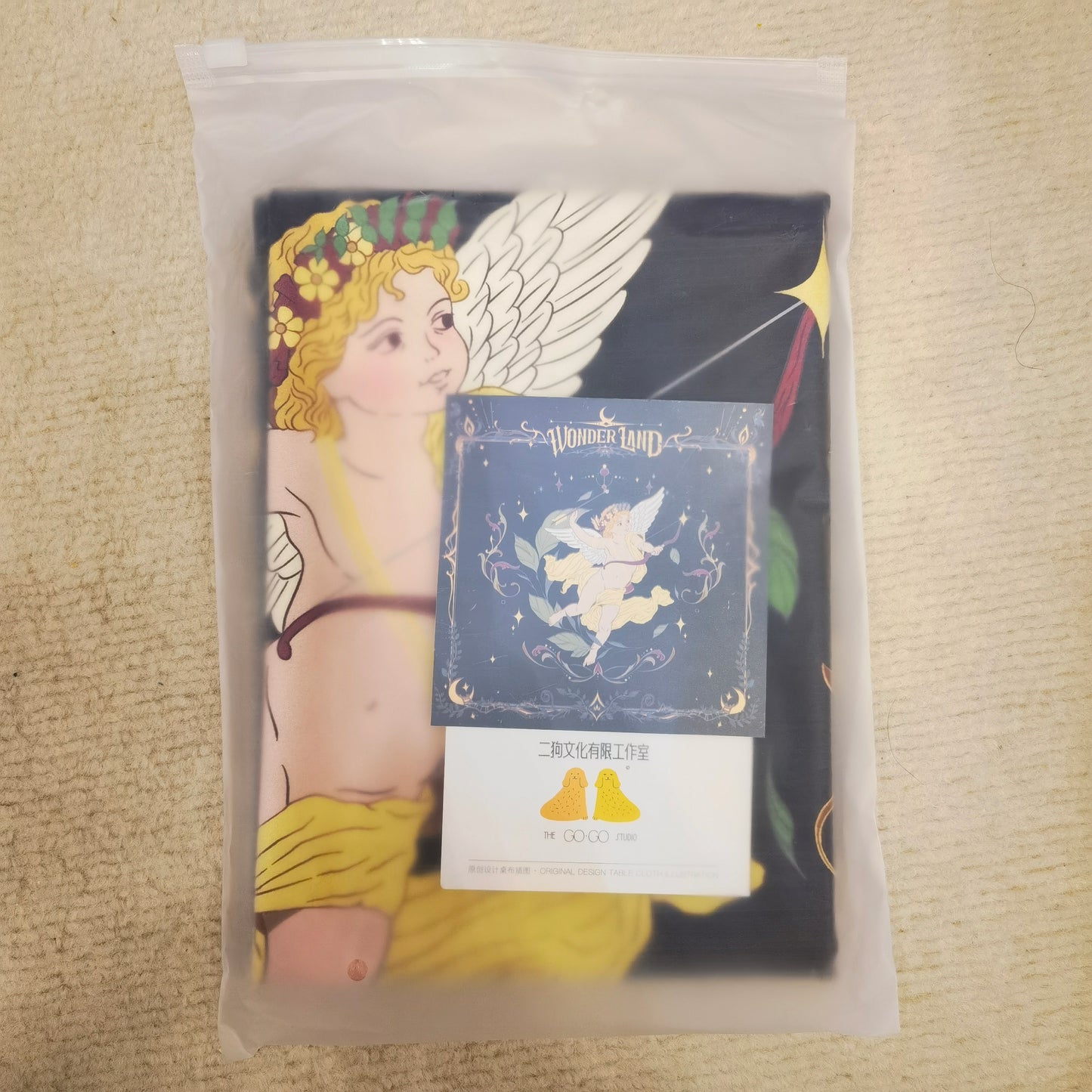 Wonderland -- Angel Reading Cloth