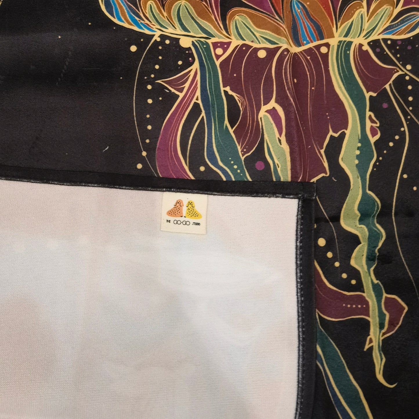 Wonderland -- Jellyfish Reading Cloth