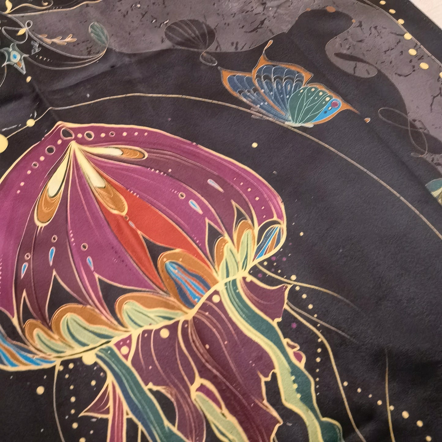 Wonderland -- Jellyfish Reading Cloth