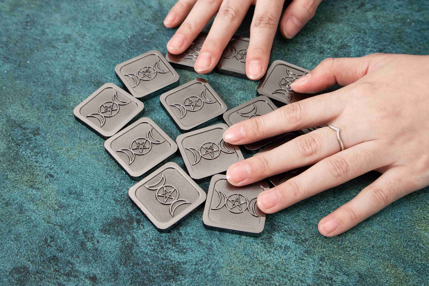 Shadow Witch's Runes